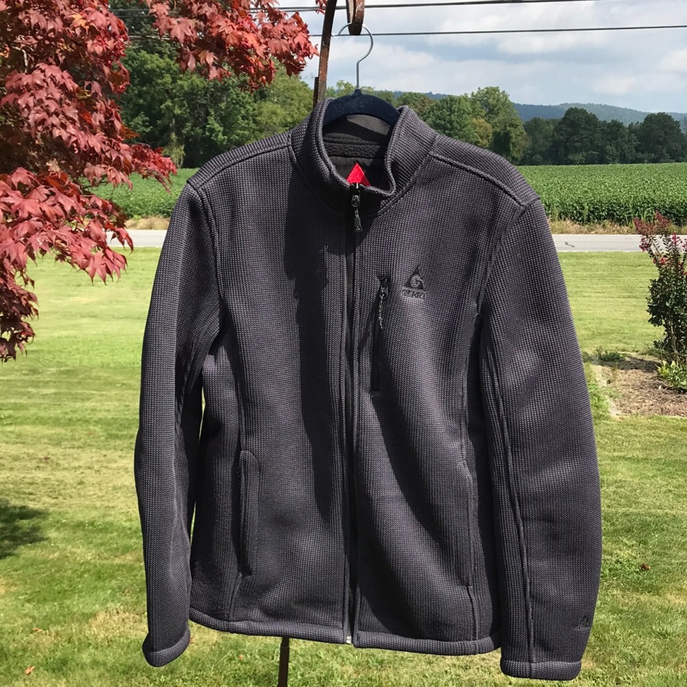 Gerry Heavy Knit Jacket Size Large